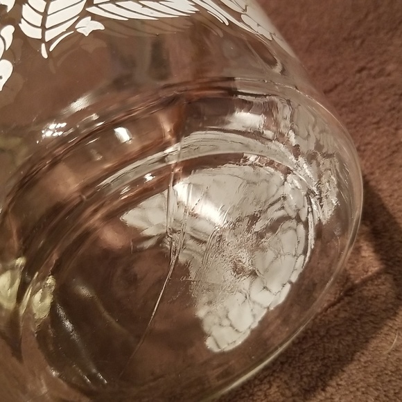 Vintage MCM Water Juice Pitcher / White & Gold Floral Pattern - Picture 14 of 17